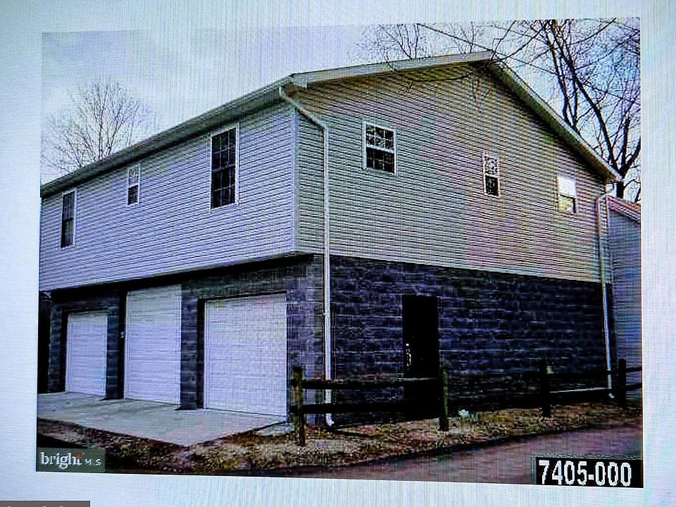 2nd image of 399 Frederick St
