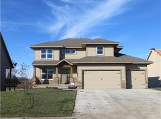 1320 NE 107th St, Kansas City, MO 64155