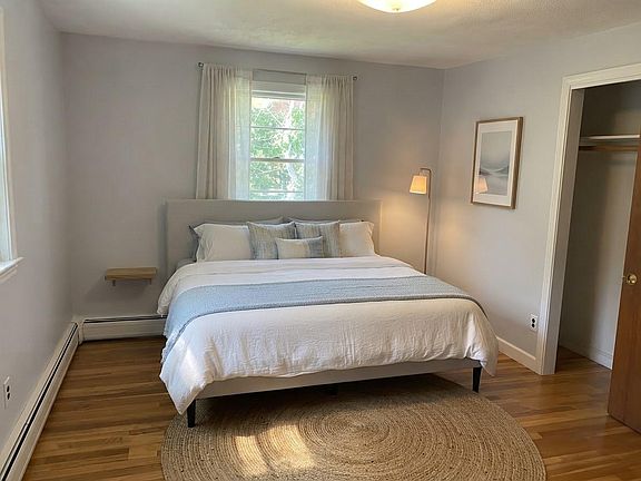 4th image of 6 Hawthorne St #2