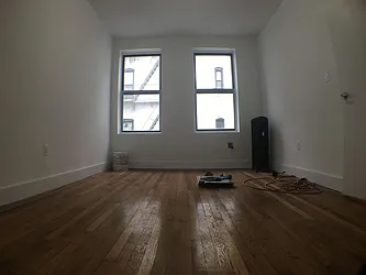 Rented by Lang Realty LLC