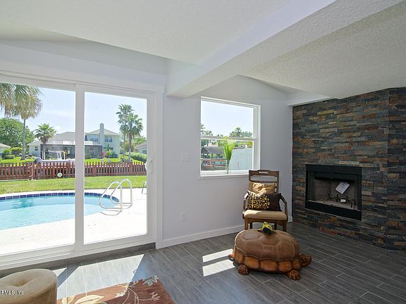 4th image of 4413 Coquina Dr