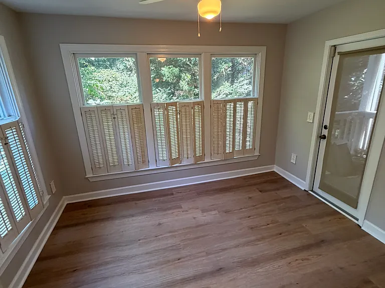 503 Abingdon Way — Photo 9