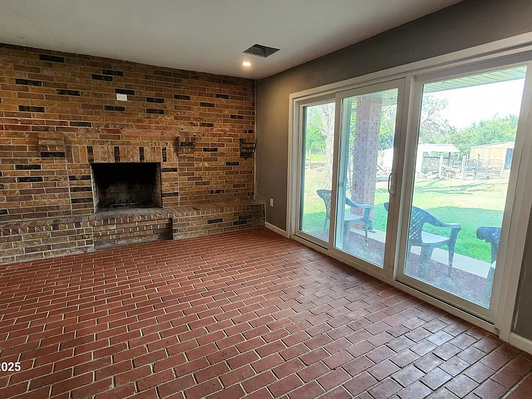 1800 Kirkpatrick Ln #ADU — Photo 9