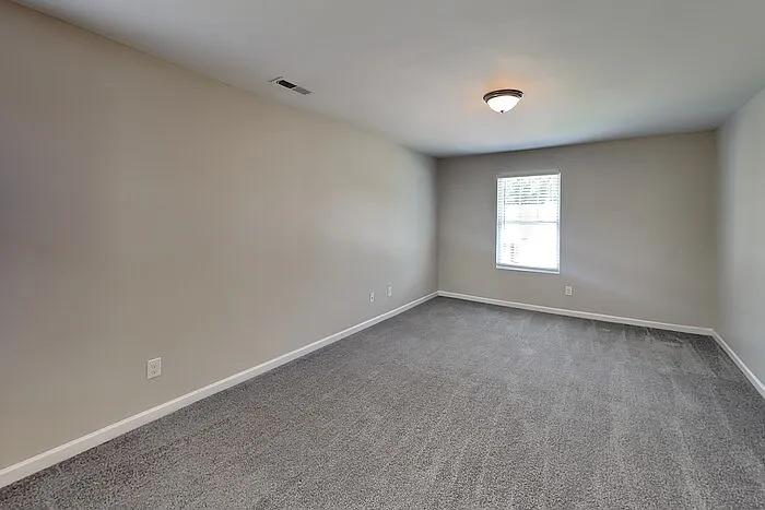 807 Dantzler Ct — Photo 23