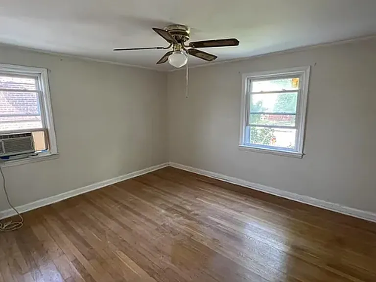 15 Coolidge Ave #1 — Photo 3