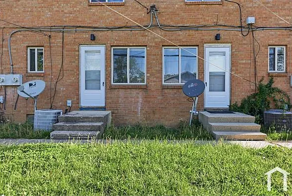 1759 Lonsdale Rd #C — Photo 3
