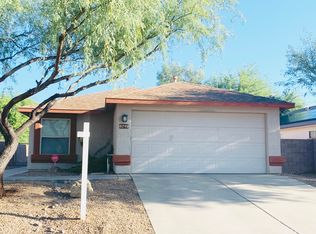 8249 E Sundew Dr, Tucson, AZ 85710