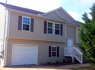 258 Lambert Overlook Cir, Carrollton, GA 30117