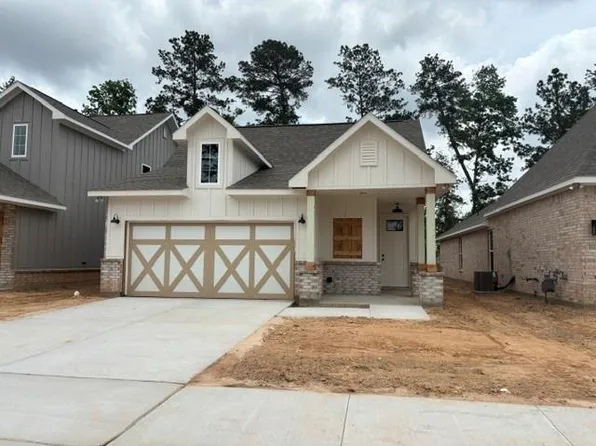 11227 Moccasin Dr, Montgomery, TX 77316