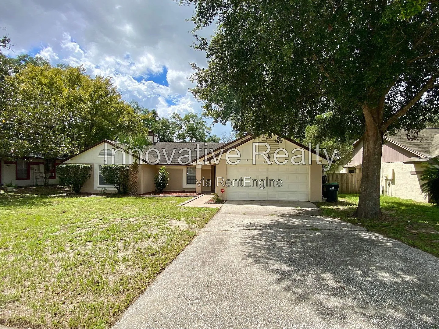3 bed, 2.0 bath, 1756 sqft, $2,250 — Photo 2