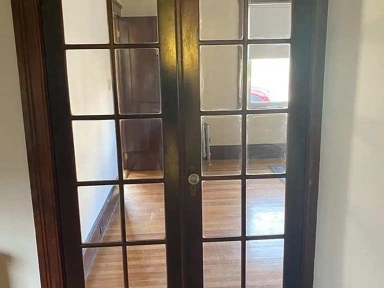13 Huntington Ave #1 — Photo 2