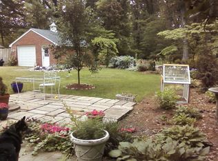 104 Pin Oak Rd, Newport News, VA 23601