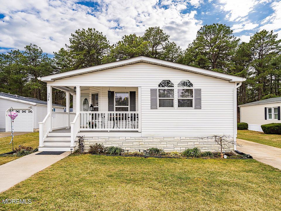 1st image of 536 Momosa Way