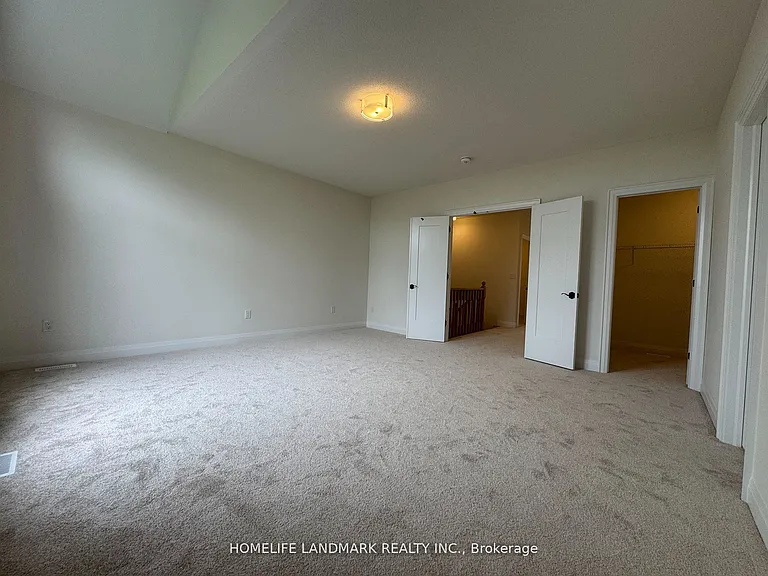 73 West Village Ln — Photo 25