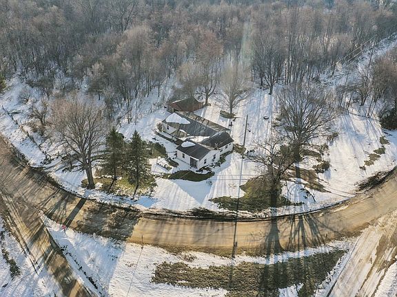 2nd image of 4812 Spring Creek Rd