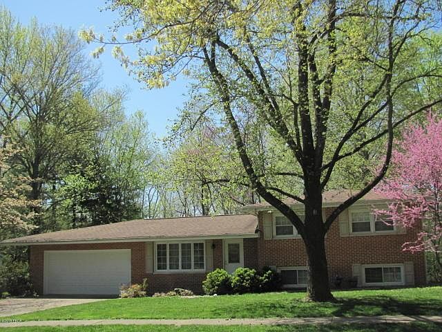 1st image of 2615 W Kent Dr