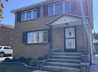 4 Marie Ave, Cheektowaga, NY 14227