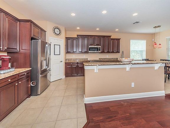 5th image of 3857 Evergreen Oaks Dr