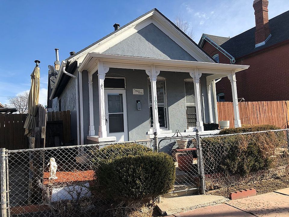 1st image of 1034 Mariposa St