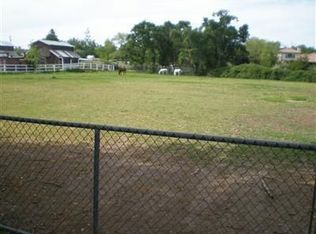 3627 Azell Rd, Carmichael, CA 95608