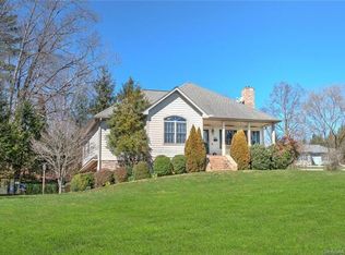 113 Southbrook Ln, Fletcher, NC 28732