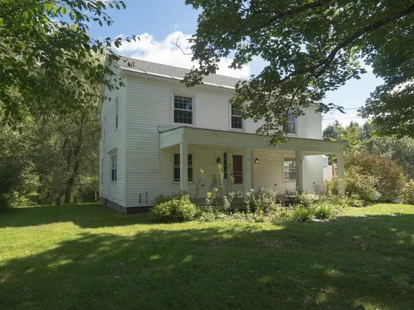 29 Ray Hill Road, Wilmington, VT 05363