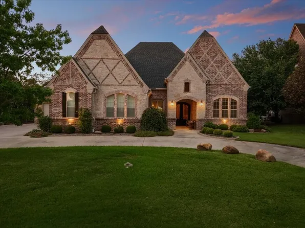 306 Van Oaks Dr, Colleyville, TX 76034
