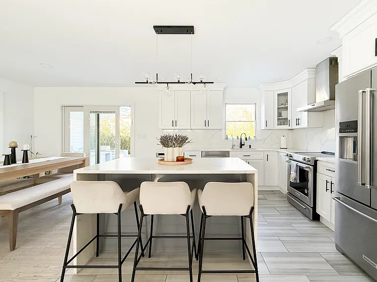 121 Ponquogue Ave #C — Photo 6