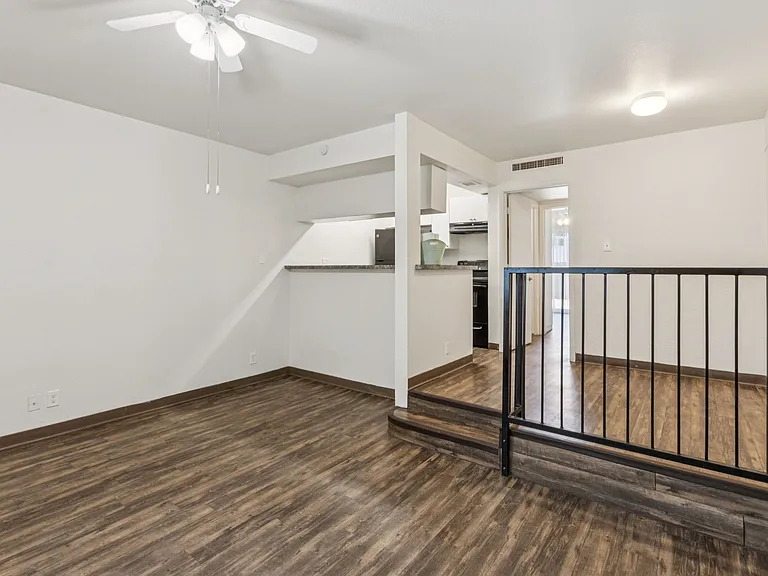 Alta Vista Village — Photo 28