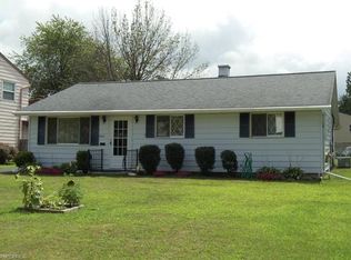 7508 Fern Dr, Mentor On The Lake, OH 44060