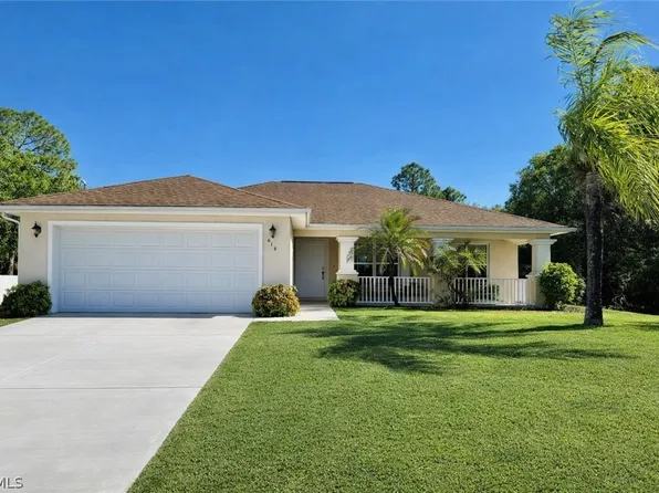616 Broadway Ave, Lehigh Acres, FL 33972