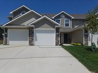 941 SW Eagle Ct, Blue Springs, MO 64015