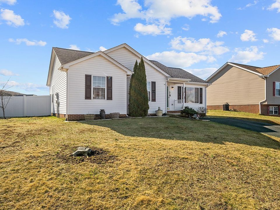 710 Bull Run, Staunton, VA 24401 Zillow