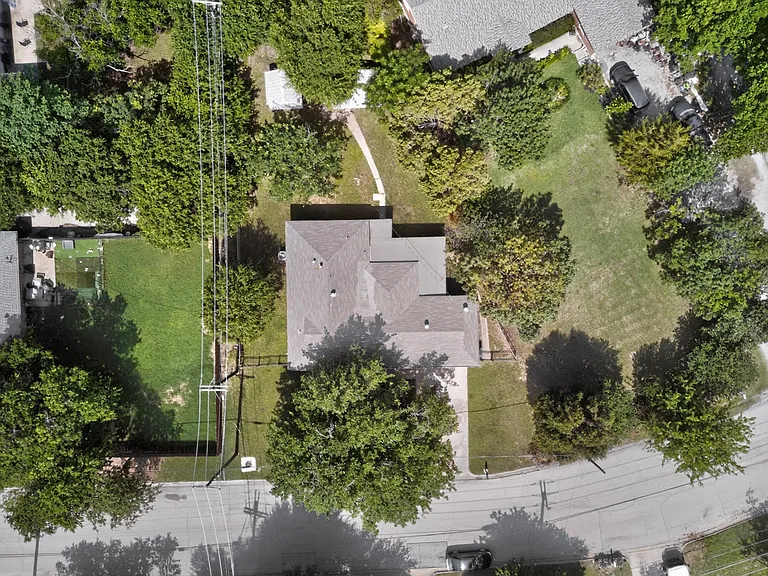 1016 Sproles Dr — Photo 47