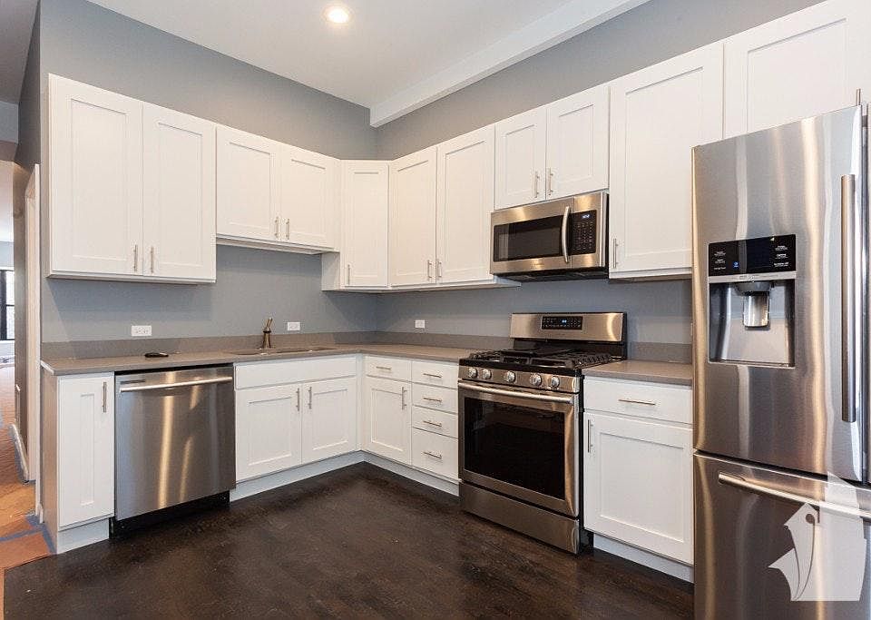 1st image of 2528 N Fairfield Ave #2