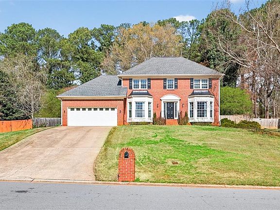 2nd image of 441 Shore Dr
