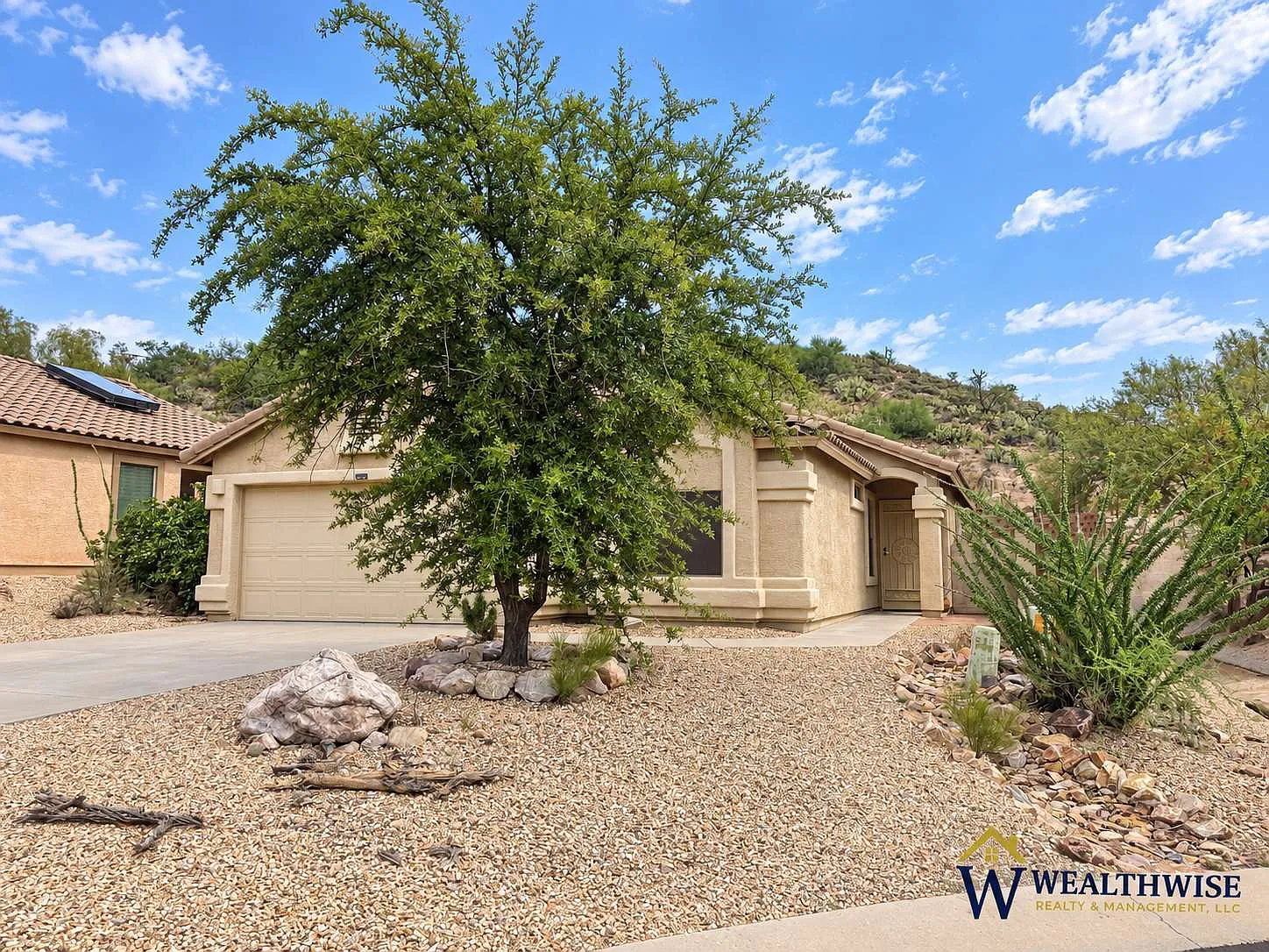 2 bed, 2.0 bath, 1239 sqft, $2,250 — Photo 2