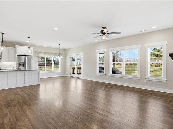 5th image of 2249 Brogden Rd