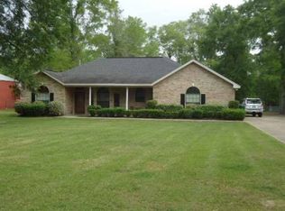 4905 Crescent Dr, Vidor, TX 77662