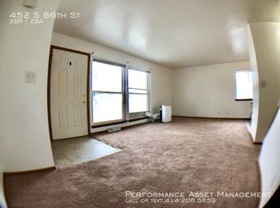 452 S 86th St, Milwaukee, WI 53214