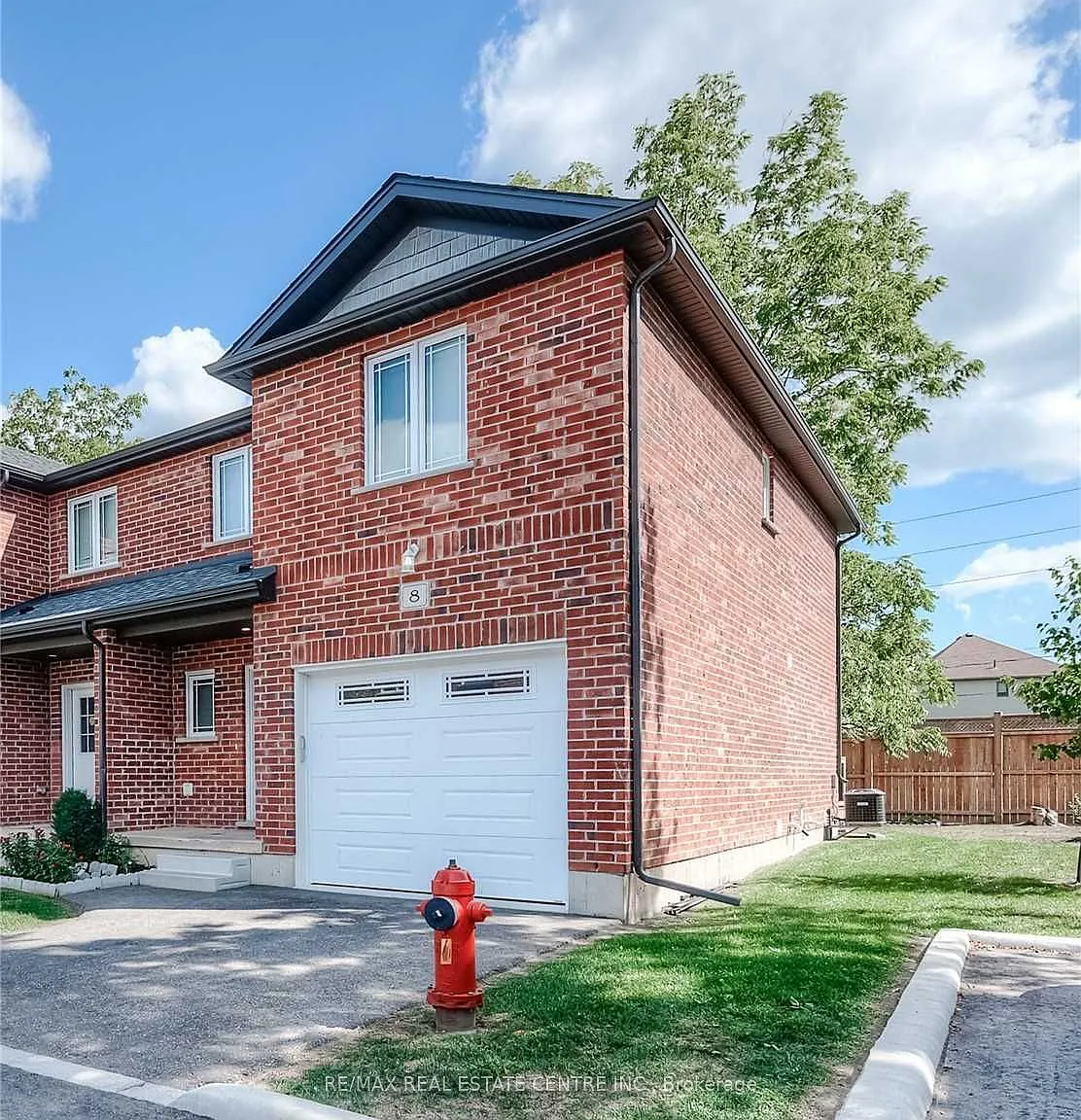3 bed, $2,450 — Photo 4