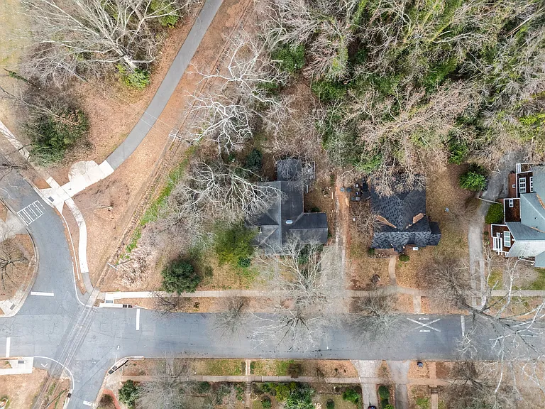 444 Walnut Ave — Photo 11