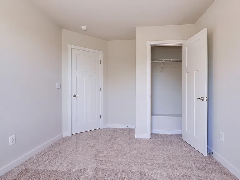 116 Shuoner Ct — Photo 21