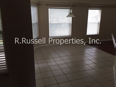 4th image of 224 Chestnut Creek Dr