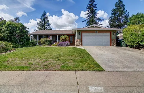 5961 Kies Way Photo 1
