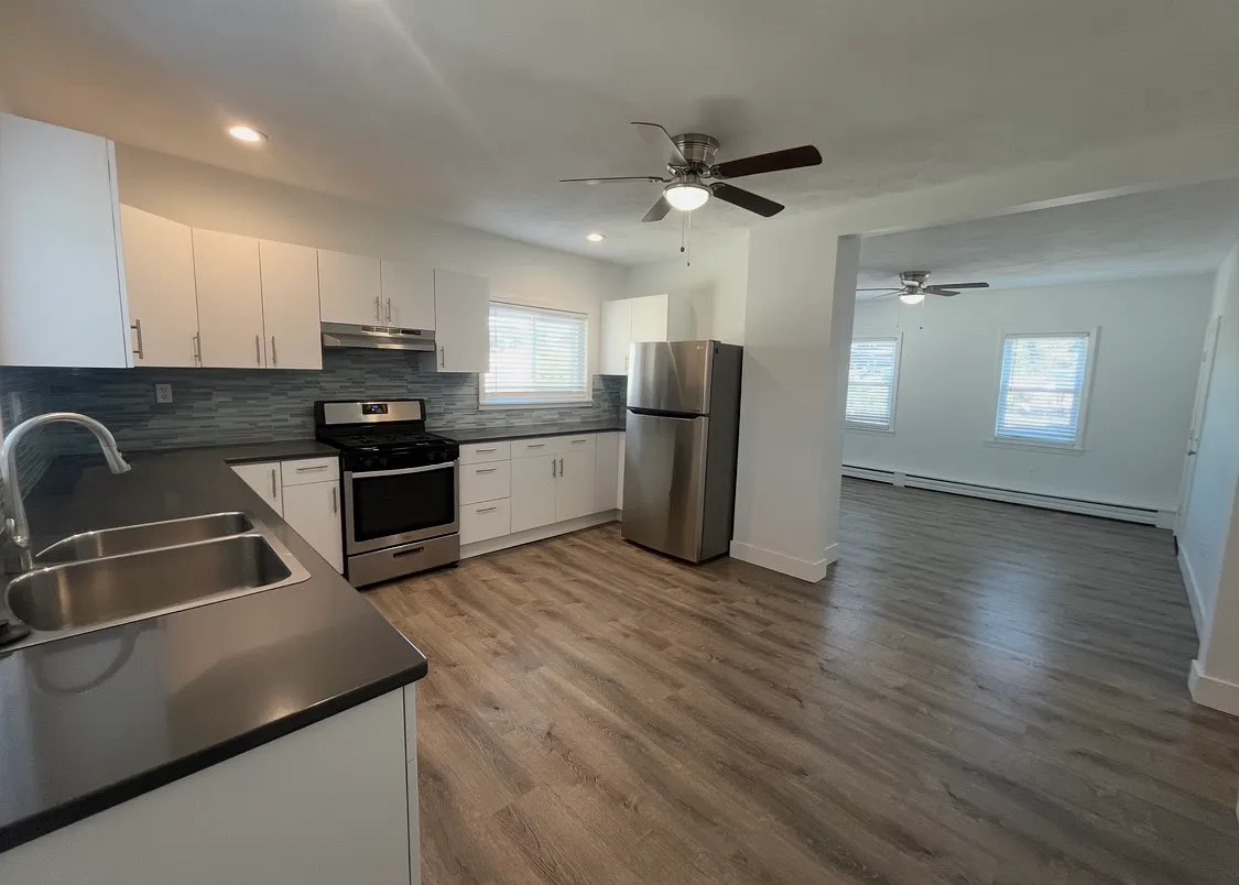 2 bed, 1150 sqft, $2,600 — Photo 1