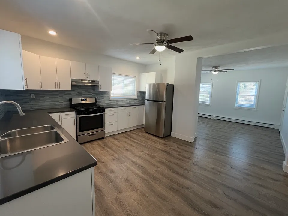 106 Margin St #2