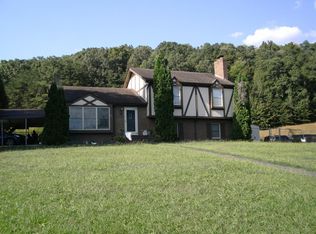 393 Valentine Branch Rd, Cannon, KY 40923