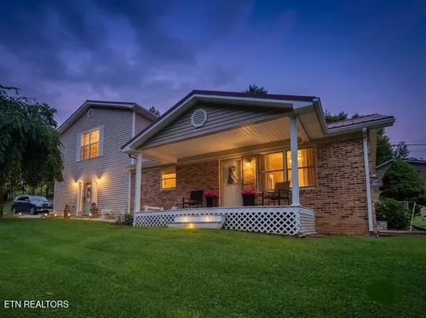 554 McLin Hollow Rd, Rose Hill, VA 24281