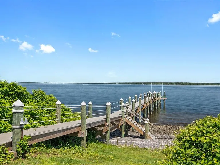 1058 E Shore Rd — Photo 6